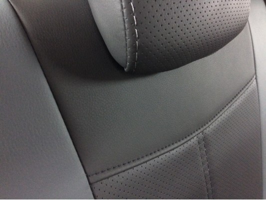 Авточехлы на Lada Granta