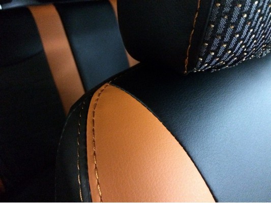 Авточехлы на Lada Kalina 2