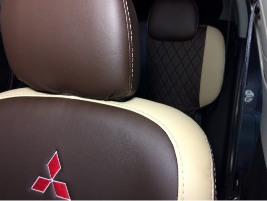 Авточехлы на Mitsubishi Outlander XL