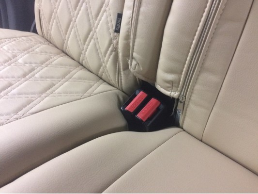 Авточехлы на Renault Kangoo