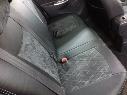 Авточехлы на Toyota Yaris